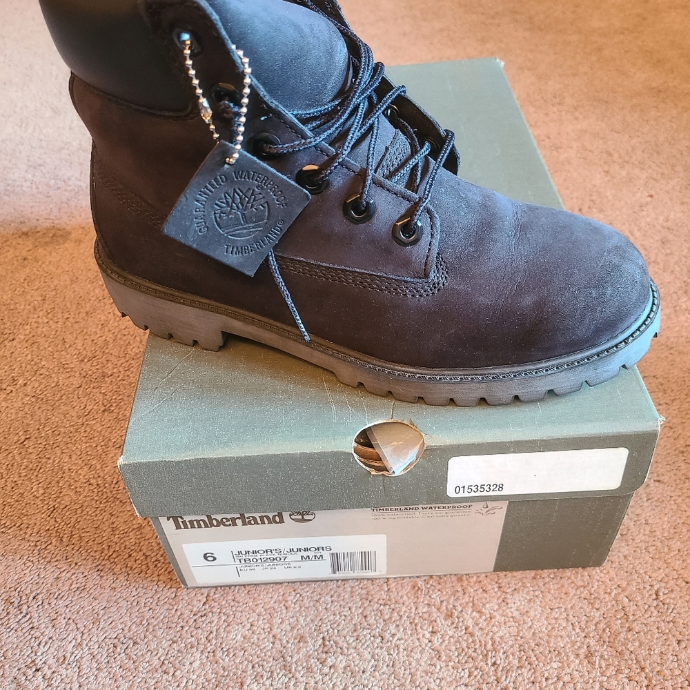 Timberland boots black size 6 Medium juniors - Picture 7 of 7